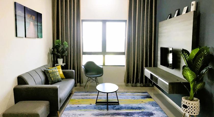 Qaireen Sunway Gandaria, Bangi Sentral photo