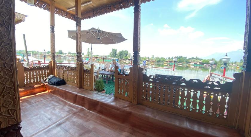 Lake Palace Group Of House Boats photo