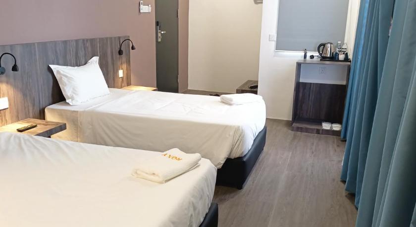 スリ・アマン Roxy Hotel Sri Aman 3つ星 ホテル 客室