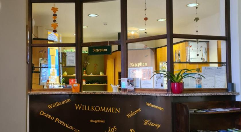 Hotel Brauhaus Wittenberg photo