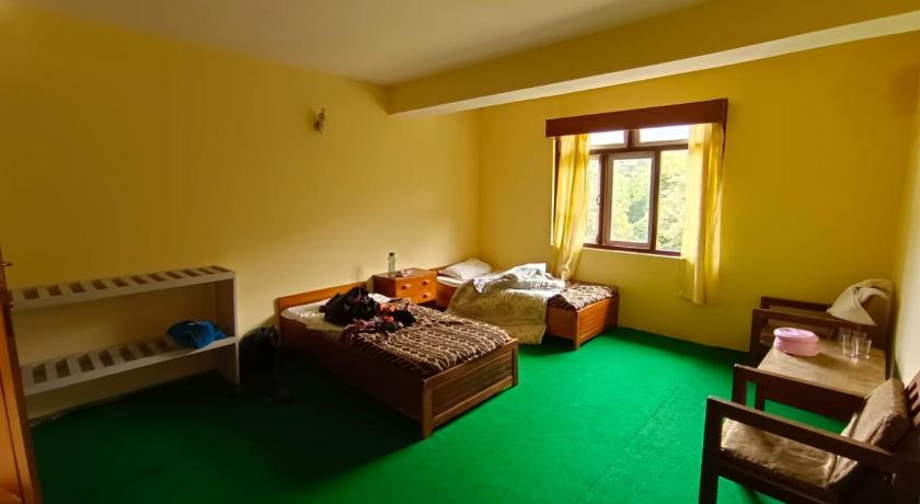 Hotel Pemathang photo