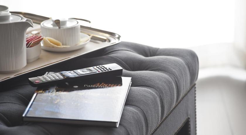 Image of Suite 15