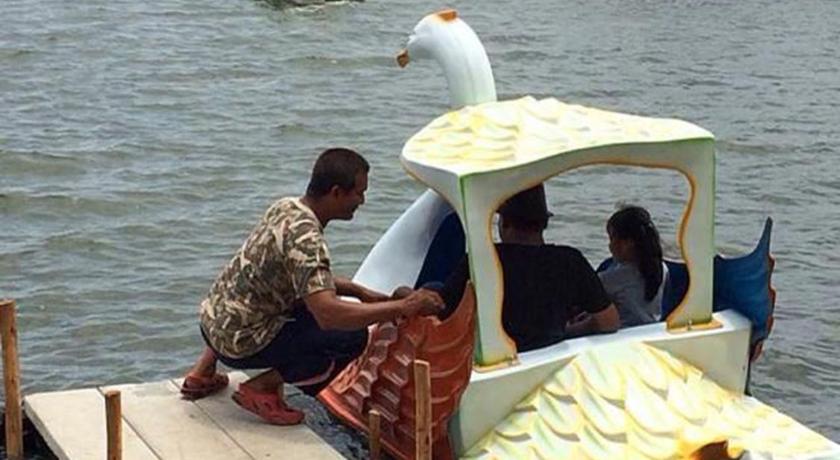 パッタルン Chuanchom Resort 3つ星 ホテル レストラン