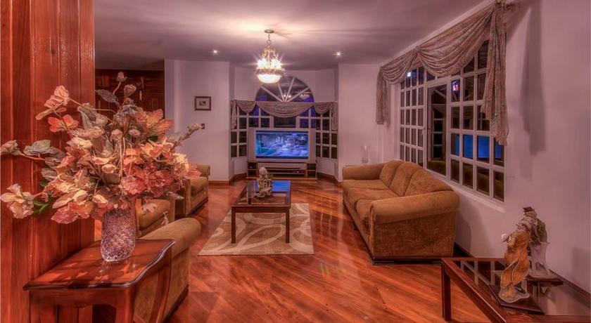 Villa Emilia Hostal photo