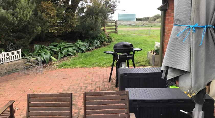 Lanaud Farm Stay photo