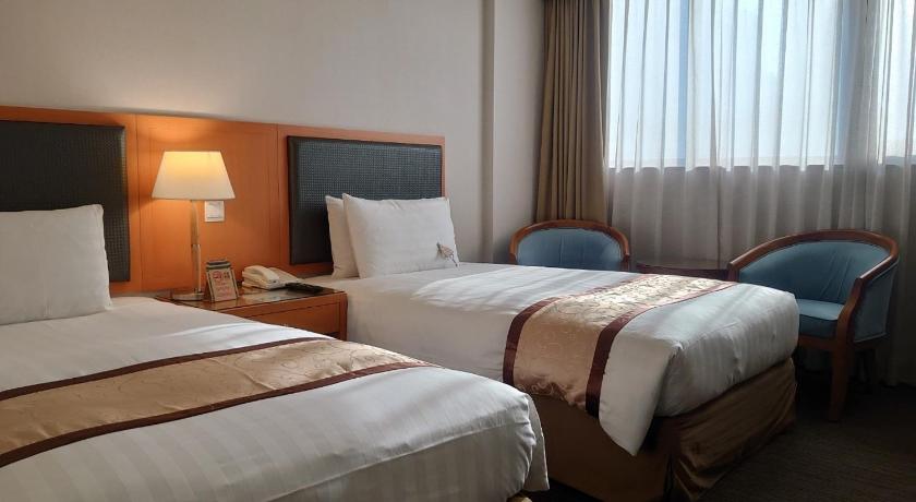 Image of Superior Twin Room 3