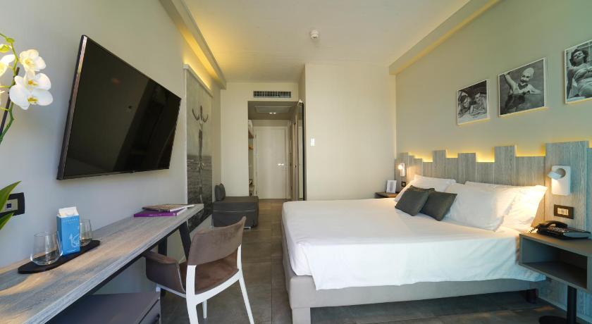 Nautilus Family Hotel photo