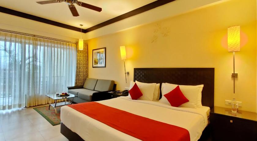 Image of Classic Deluxe King with 20% off on Session on Spa , Food & Beverages and complimentary Access to Water Park Rides 6