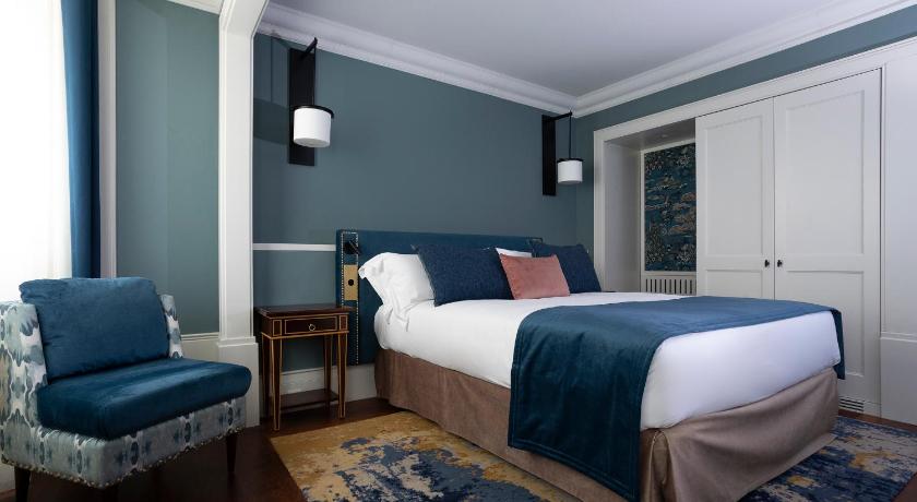 Porto ICON Duplo Ribeira 4-Star Hotel room