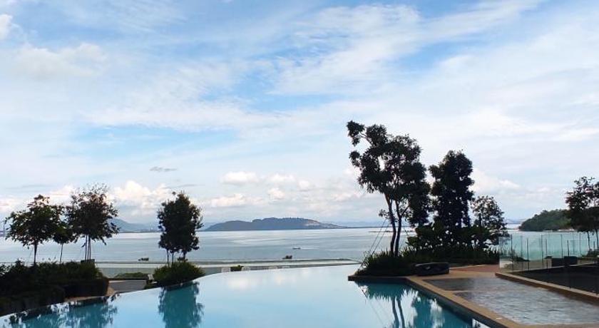 Infinite Seaview with Penang Bridge Suite with Sunrise up to 11 person photo