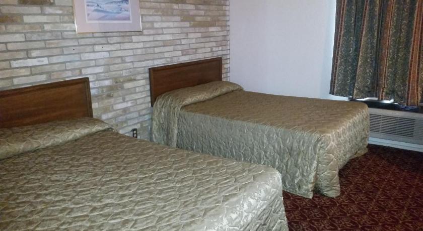 Executive Inn and Suites Waxahachie