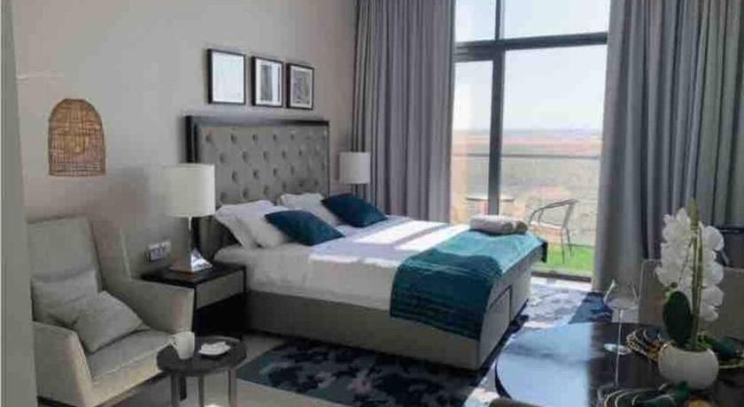 Celestia by Damac Top view apartment — Hotel in Dubai
