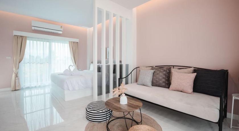 Khao Yai Wangpruksa Resort 4-Star Hotel pool