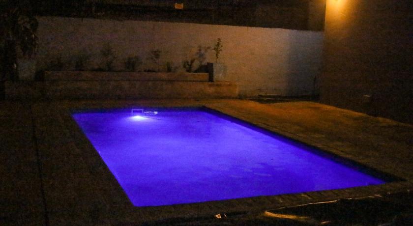 Senaville Guesthouse photo