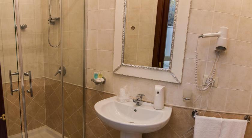 Image of Classic Double Room 2