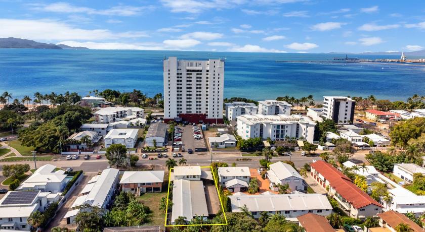 Motel on Mitchell — Hotel in Townsville