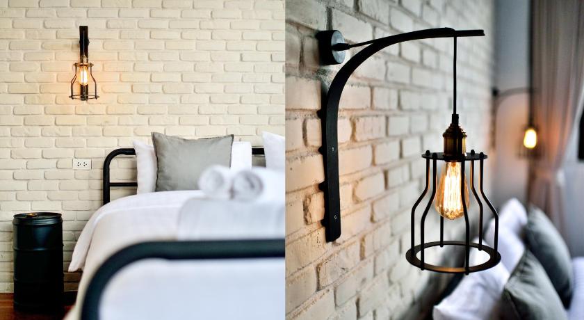 Image of Deluxe Double  Room 13