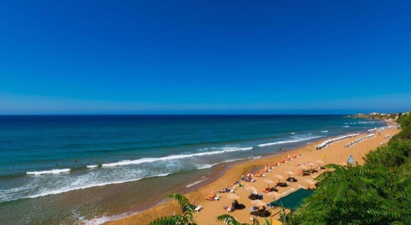 IONIAN SUITES by Bruskos photo