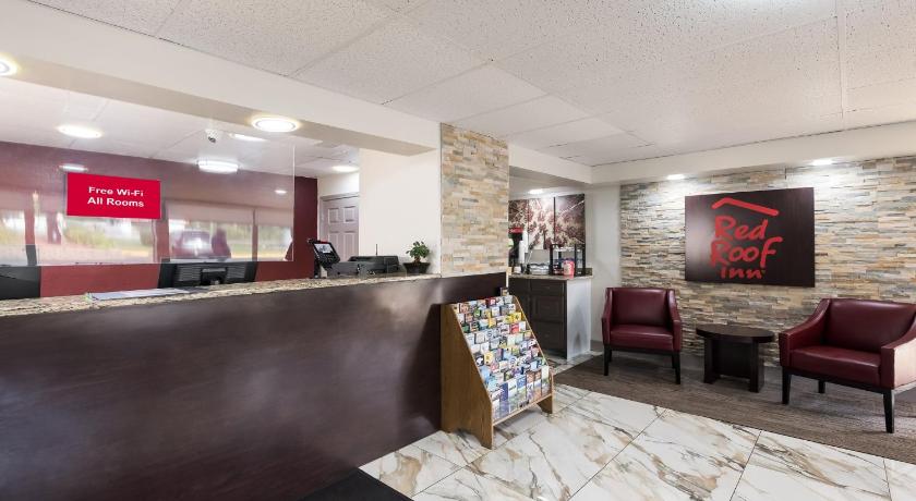 Red Roof Inn Lenoir photo
