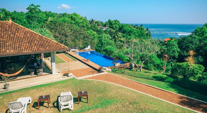 Highland Villa photo