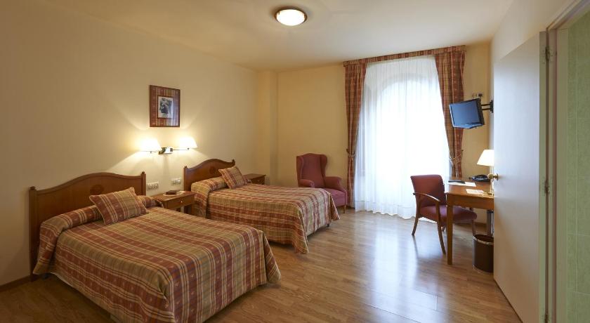 Hotel Abat Cisneros Montserrat