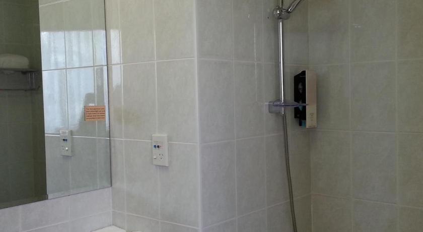 Riddiford Hotel photo