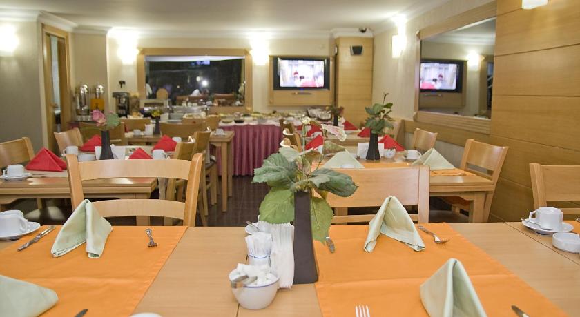 Star Hotel Taksim - image 4