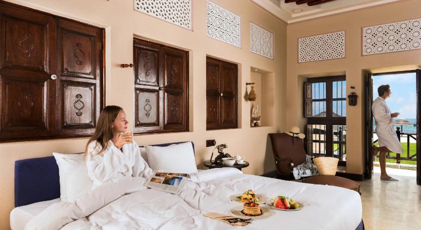 Al Maya Island & Resort photo