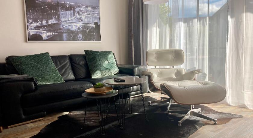 Living at Saarpartments -AdultsOnly- 2 Bedrooms, Kitchen - Business & Holiday Apartments for Long- a