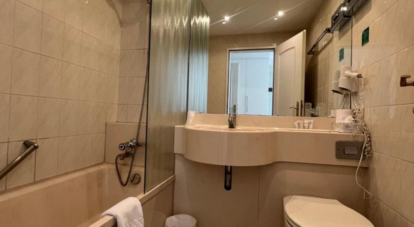 Hotel Mozart photo