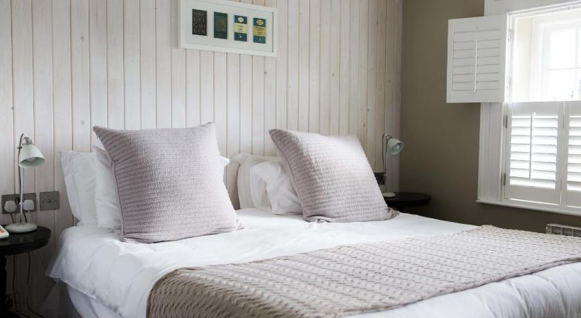 Les Douvres Hotel photo