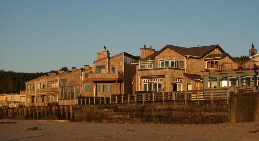 The Waves photo