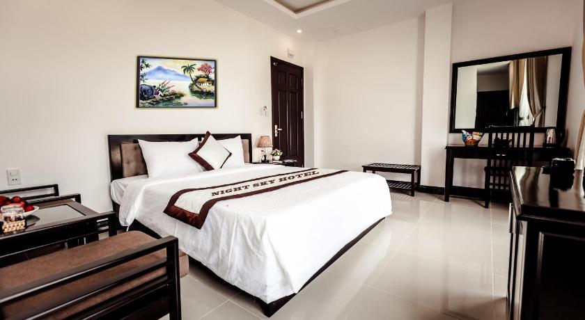岘港 Night Sky Hotel Da Nang 2星级 酒店 客房