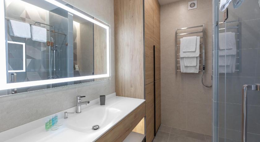 Lviv Central Jam Hotel - image 7