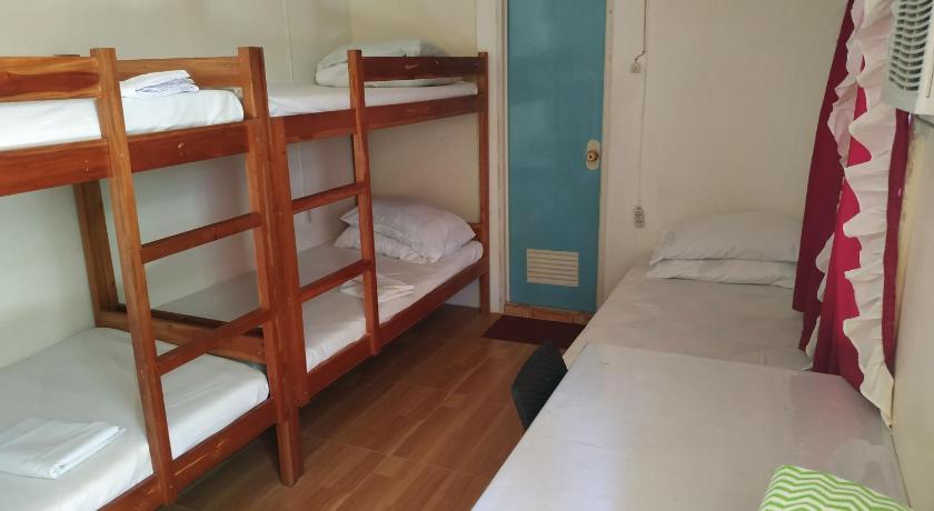 Emok's Guest House photo