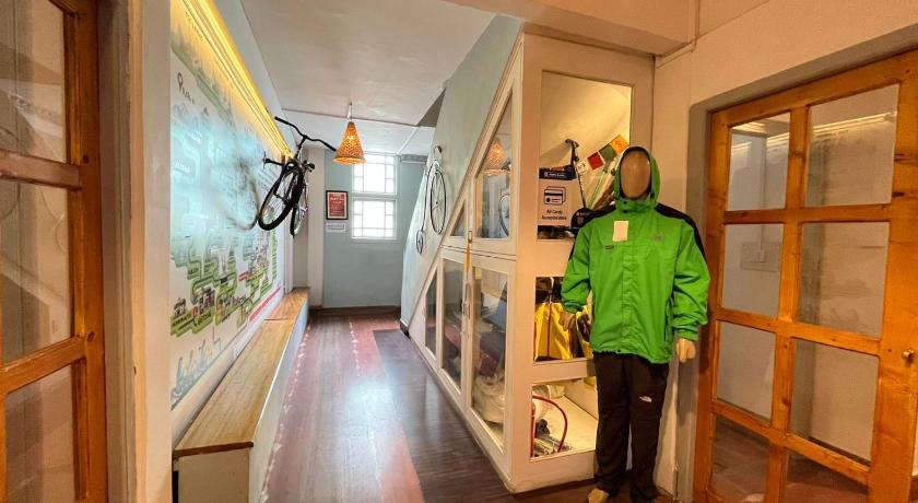Mellow Fellow Hostel - image 17