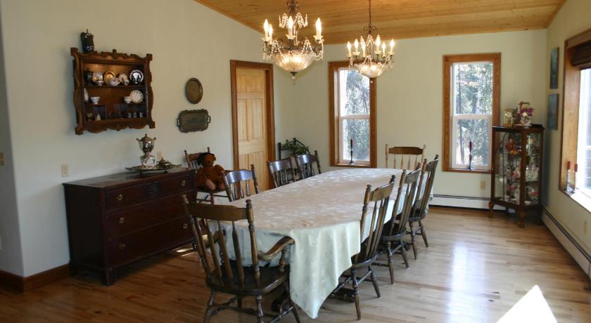 앵커리지 (AK) Maria's Creekside B&B 3성급 숙소 레스토랑