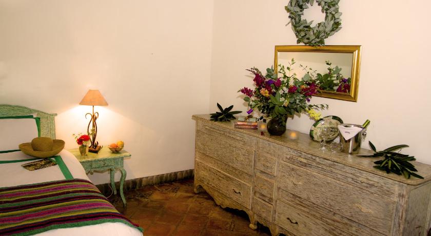 Las Casitas del Arco Iris photo