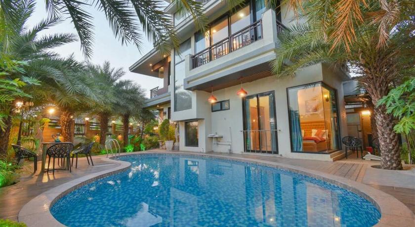 4BHK Pool Villa Areca by The Rentalgram — Hotel in Lonavala
