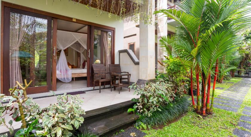 Image of Deluxe Suite 8