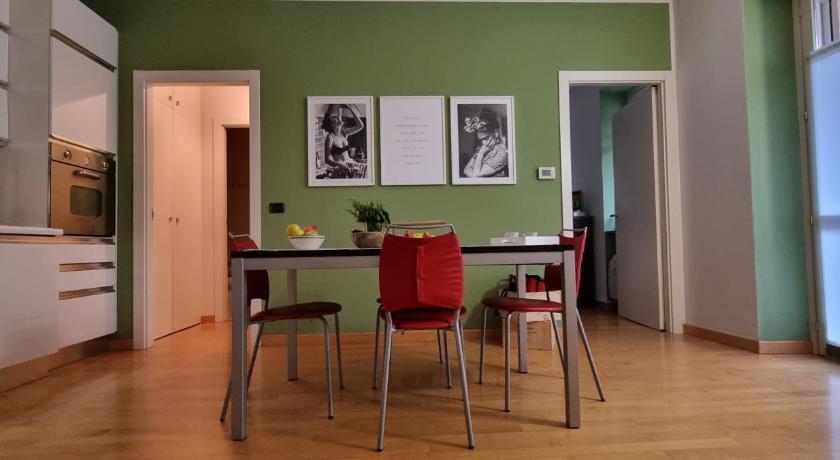 Rebel House Alba