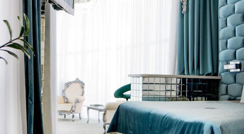 Boutique Spa Casino Hotel Lybid Plaza