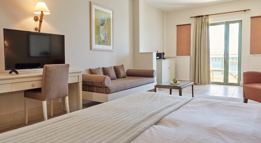 Image of Junior Suite - Sea Front 1