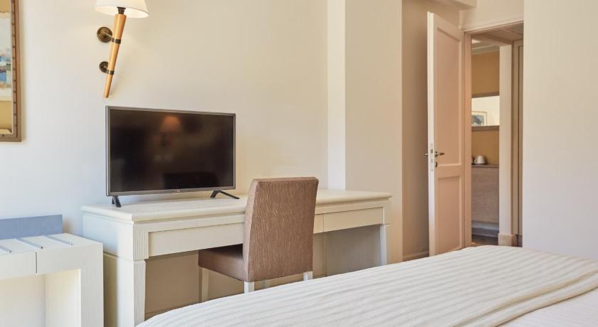 Image of Suite (4 Adults) 6