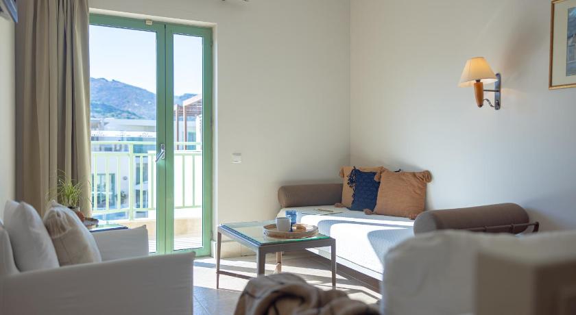 Image of Suite (4 Adults) 3