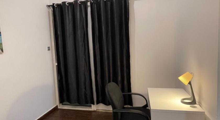 A Beautiful 1 bedroom Sea View apartment. - image 11