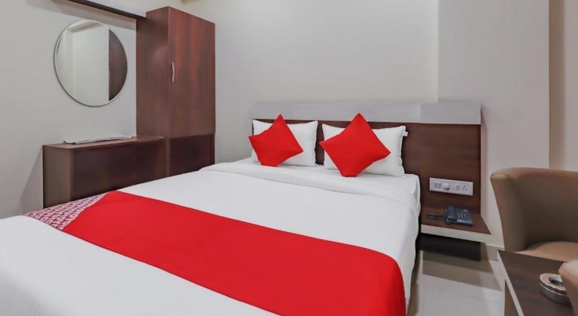 ROYAL WOOD DELUXE – Bangalore, MN