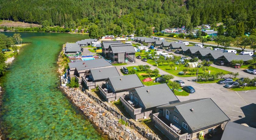 Kinsarvik Mikkelparken Ferietun 4-Star Guesthouse room