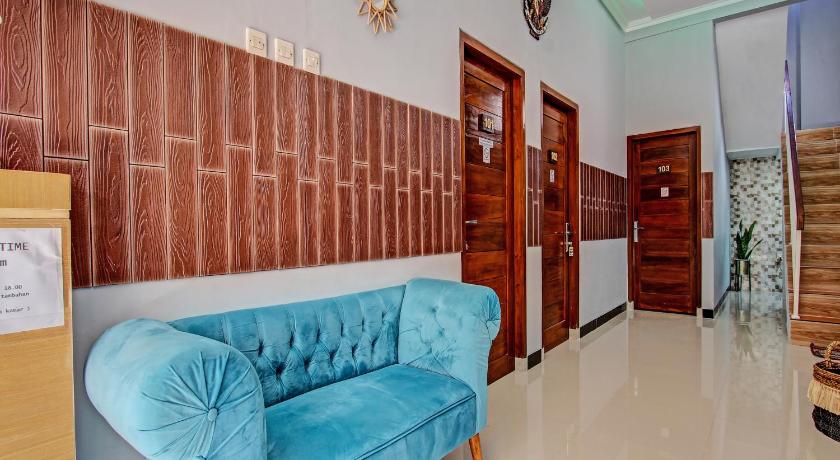 OYO 91686 Triple S Hotel Malioboro photo