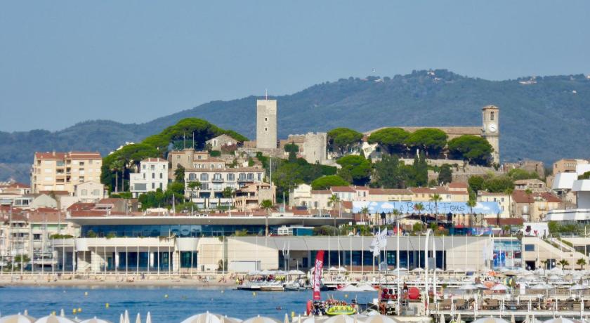 Cannes center - very practical - all comfort - image 27